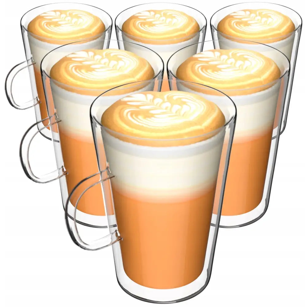 Termiske glasskopper Miowi, seks stykker med latte og latte art, sett skrått forfra på rekke.
