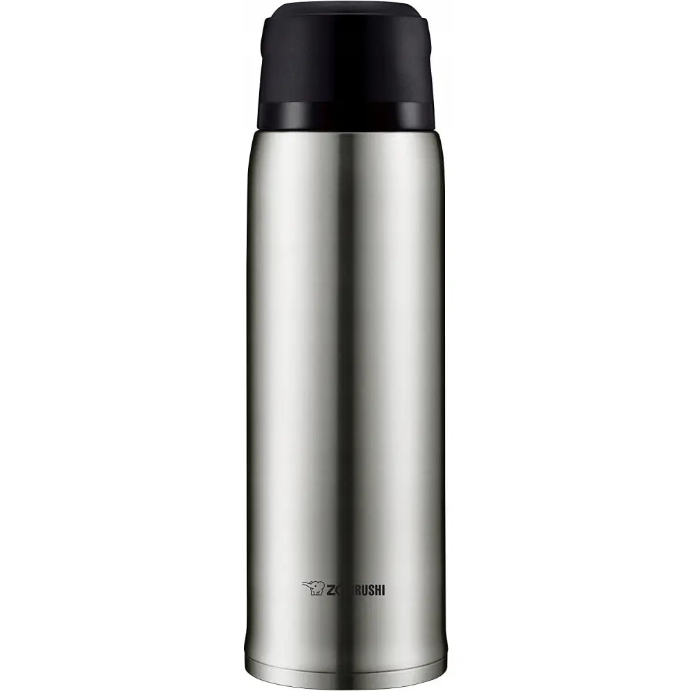 Termos for varme og kalde drikker fra Zojirushi, sølvfarget med sort lokk, frontvisning mot hvit bakgrunn.