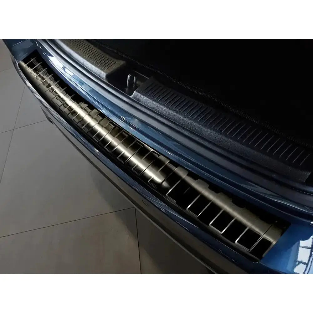 Lastebeskytter Mercedes b Class W247 18- Stål Svart