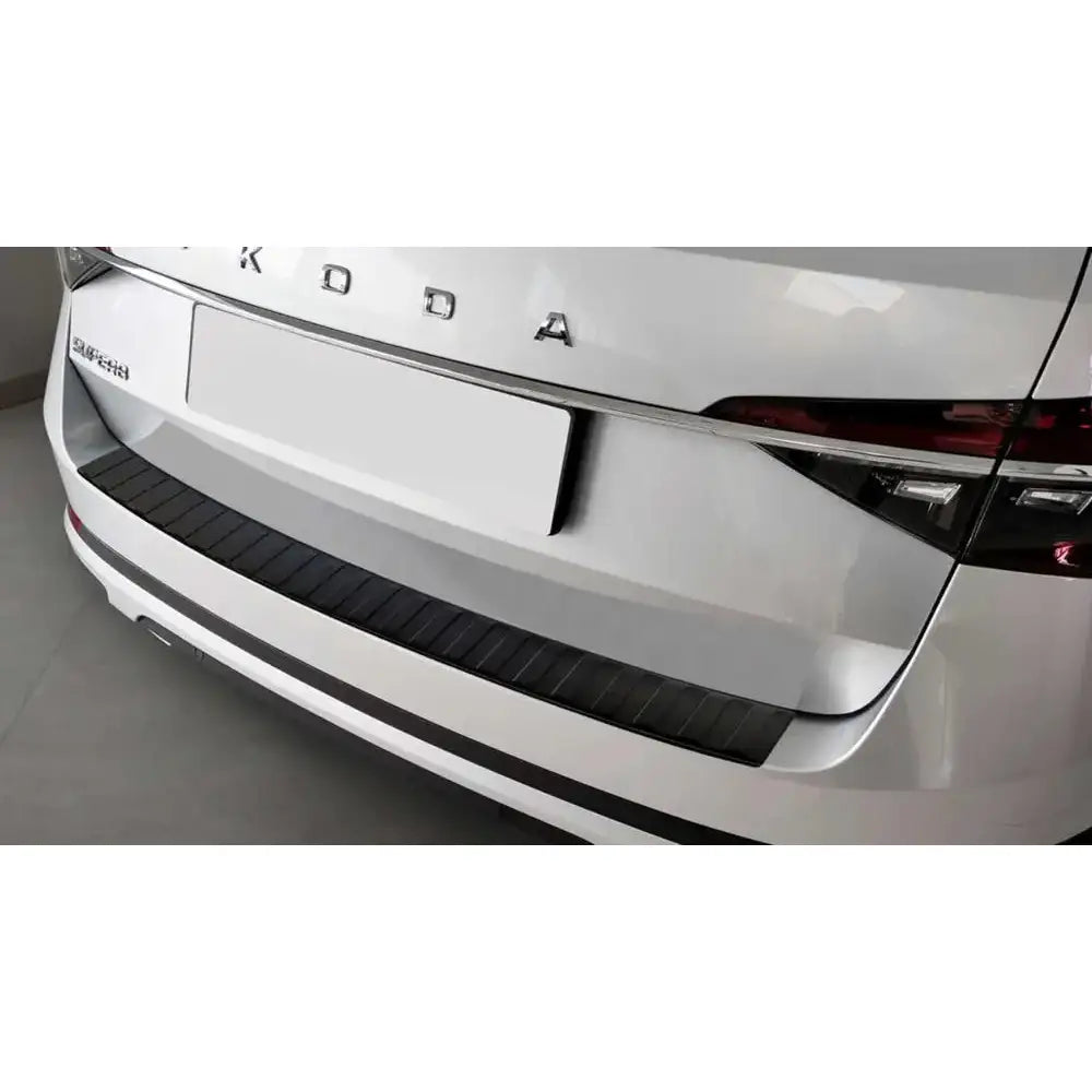 Lastebeskytter Skoda Superb Iii Combi/ Scout 15-19 Fl 19- Stål Svart Mat