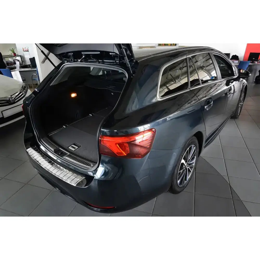 Lastebeskytter Toyota Avensis Iii Combi 15- Stål Sølv Sateng