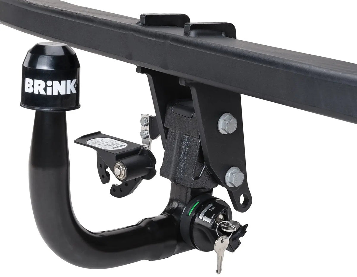 Brink avtagbart tilhengerfeste til BMW 7 (E38) 1994-2001 montert under bakfangeren