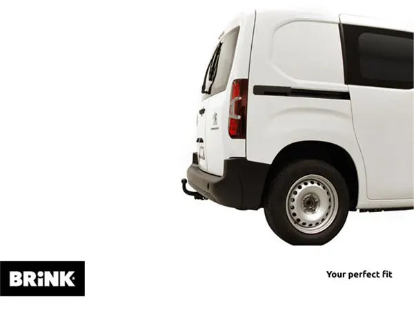 Brink fastmontert tilhengerfeste til Toyota PROACE CITY (2018-) sett bakfra
