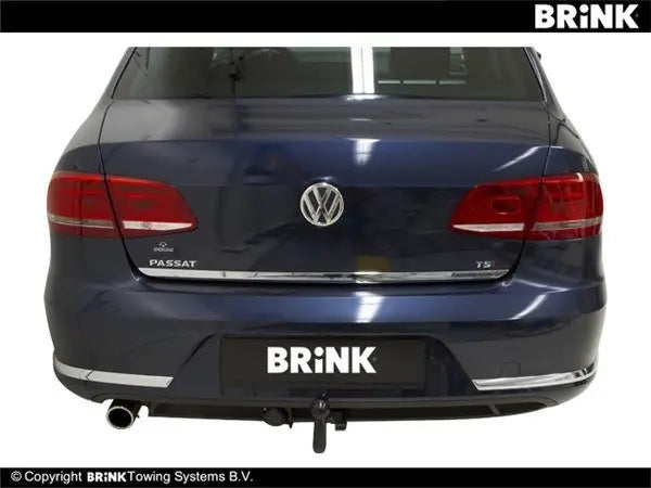 Nærbilde av slepekulen på Brink tilhengerfeste for Vw Passat B7 2010-2014