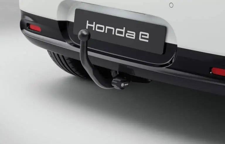 Aragon avtagbart tilhengerfeste til Honda e (2019-2024) – vertikal krok med lås og usynlig utskjæring for bakfanger