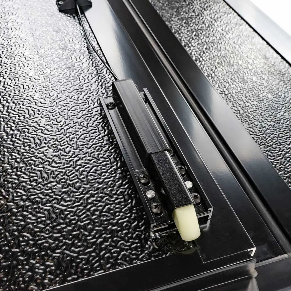 Tøff Tpu Beskyttelsesdeksel Tri-fold Lavprofil Ofd 6’4’’ - Toyota Tundra 14-21