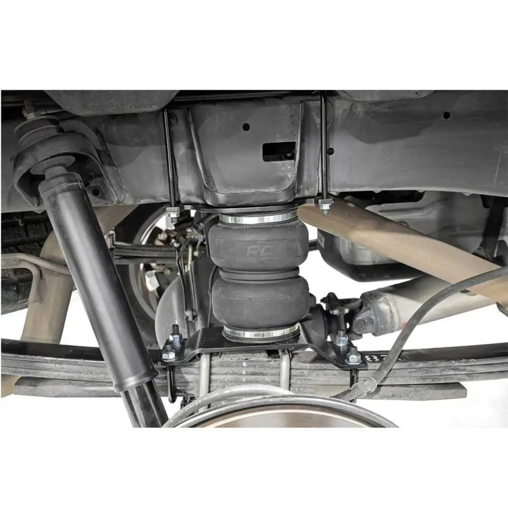 Toyota Tundra 07-14 Luftfjæringssystem - Bakre Nivåregulering av Luftfjæring 0-6’’ - Rough Country