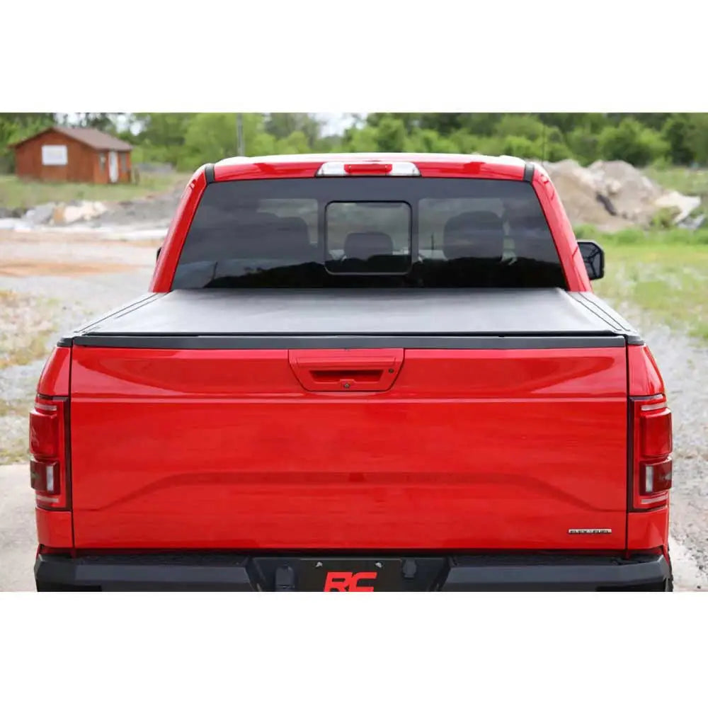 Toyota Tundra 07-14 Tøff Land Pakking av Rough Country 5’ 7’’