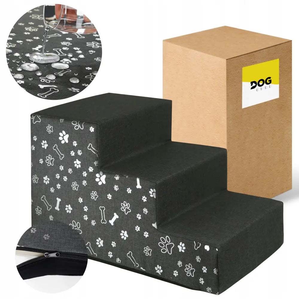 Trapper trinn for hund med tre mørkegrå steg, hvite pote- og beinmotiver, nærbilde av vannavstøtende stoff og glidelås.