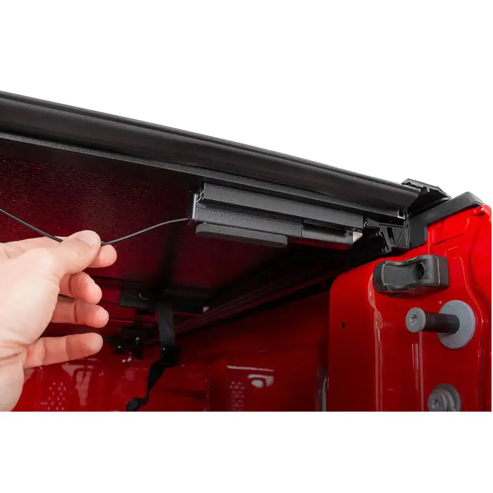 Tredelt Lavprofil Hardt Pakkdekke Rough Country 6’7’’ - Gmc Sierra 1500 19-