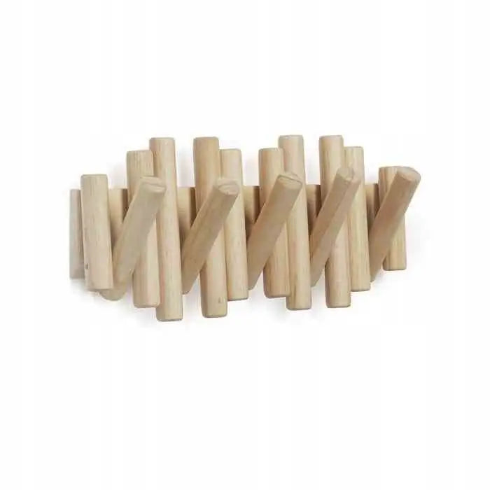 Treknagg Picket fra Umbra, fem runde kroker i lyst treverk, vist rett forfra med moderne grafisk design.