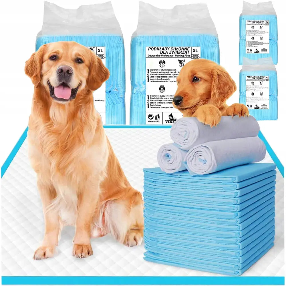 Treningsmatter for hund 60x90 XL, voksen hund og valp foran stabel med blå engangsunderlag og pakker i plast.
