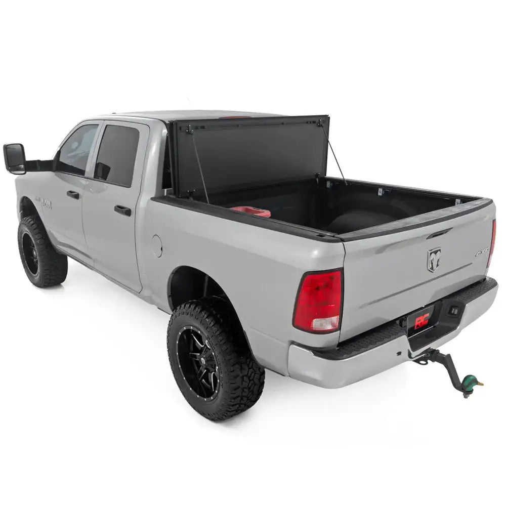 Tri-fold Flip Up Hard Cover - Dodge Ram 1500 Ds 09-18
