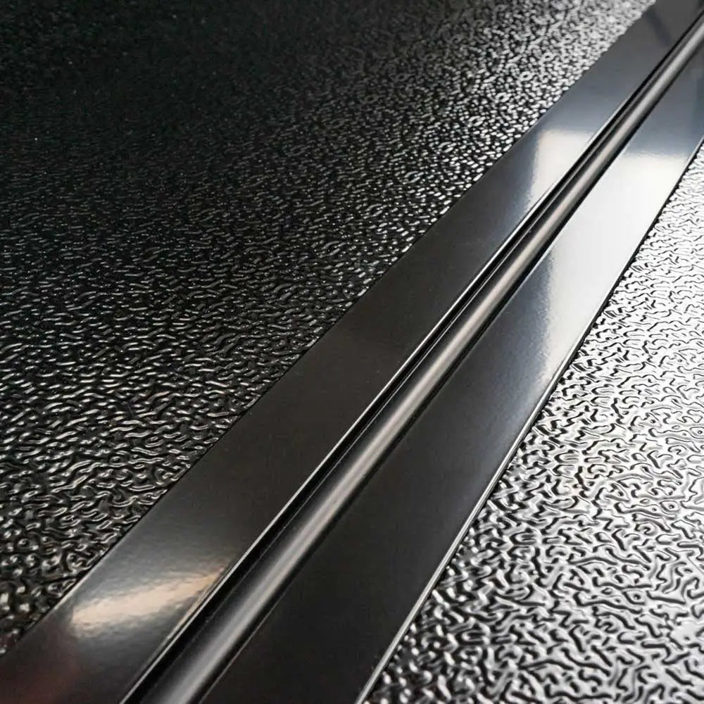 Trifold Hard Cover for Isuzu D-max i 02-12 Double Cab