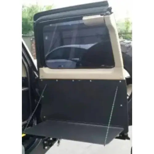 Turistbord til Bakdør - Nissan Patrol Y61