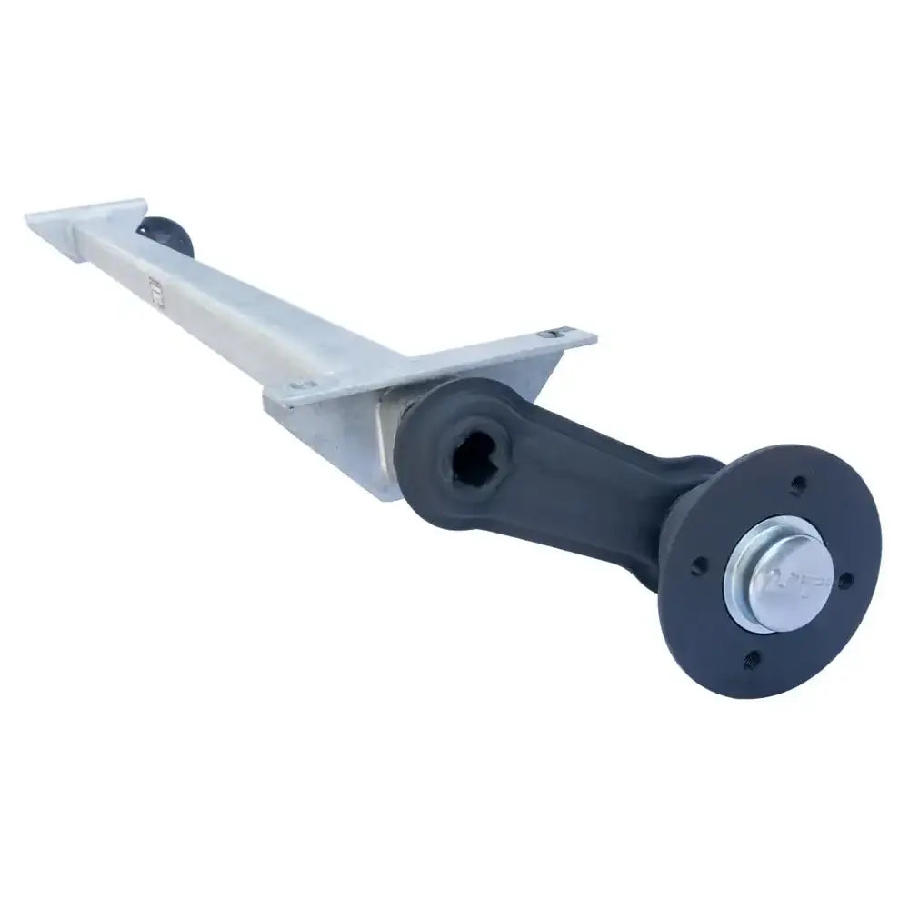 Aksling tilhenger KNOTT VG7, sølvfarget metallaksel sett skrått forfra med rund flens og festebolter.