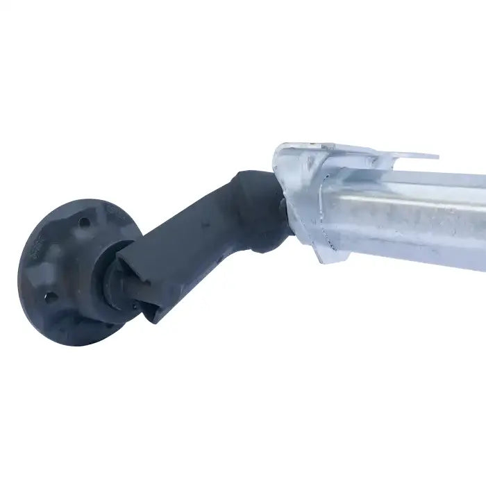 Aksling tilhenger AL-KO, detaljert sidevisning av sort veggfeste montert på galvanisert rør.