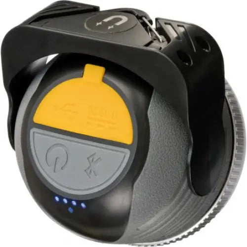 Utendørslampe LED OLI 310 AB med Bluetooth, skråvisning med fire blå LED-lys og sort krok på toppen.