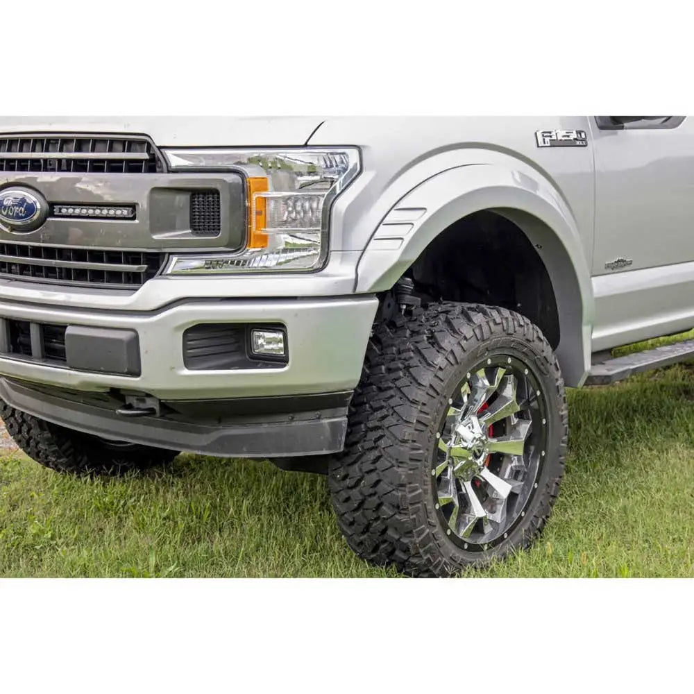 Utvidelser av Forskjermer Foran og bak Rough Country Sf1 - Ford F150 15-17