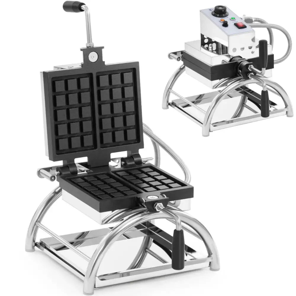 Vaffeljern for belgiske vafler, åpent lokk og synlig kontrollpanel, skrå vinkel viser håndtak og detaljer.