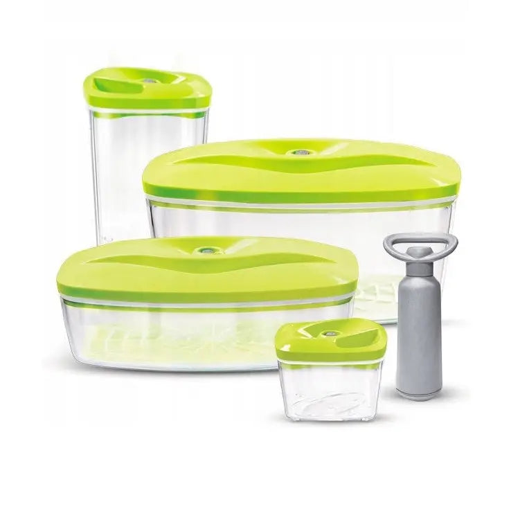 Vakuumbeholdere Dafi Sett4, fire plastbokser med lysegrønne lokk og grå pumpe i ulike størrelser.