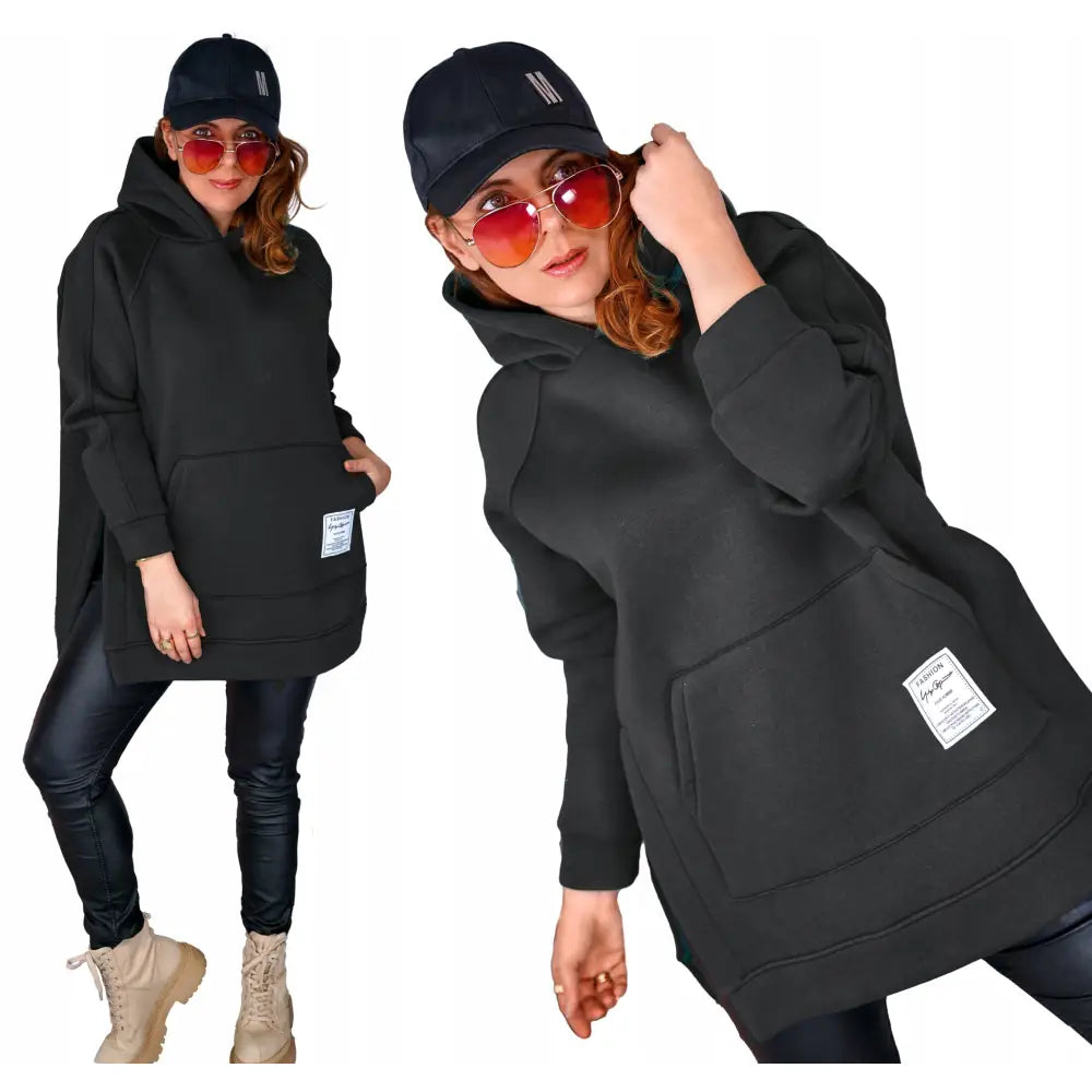 Varm Damegenser med Hette Romslig og Komfortabel i Fargen Svart