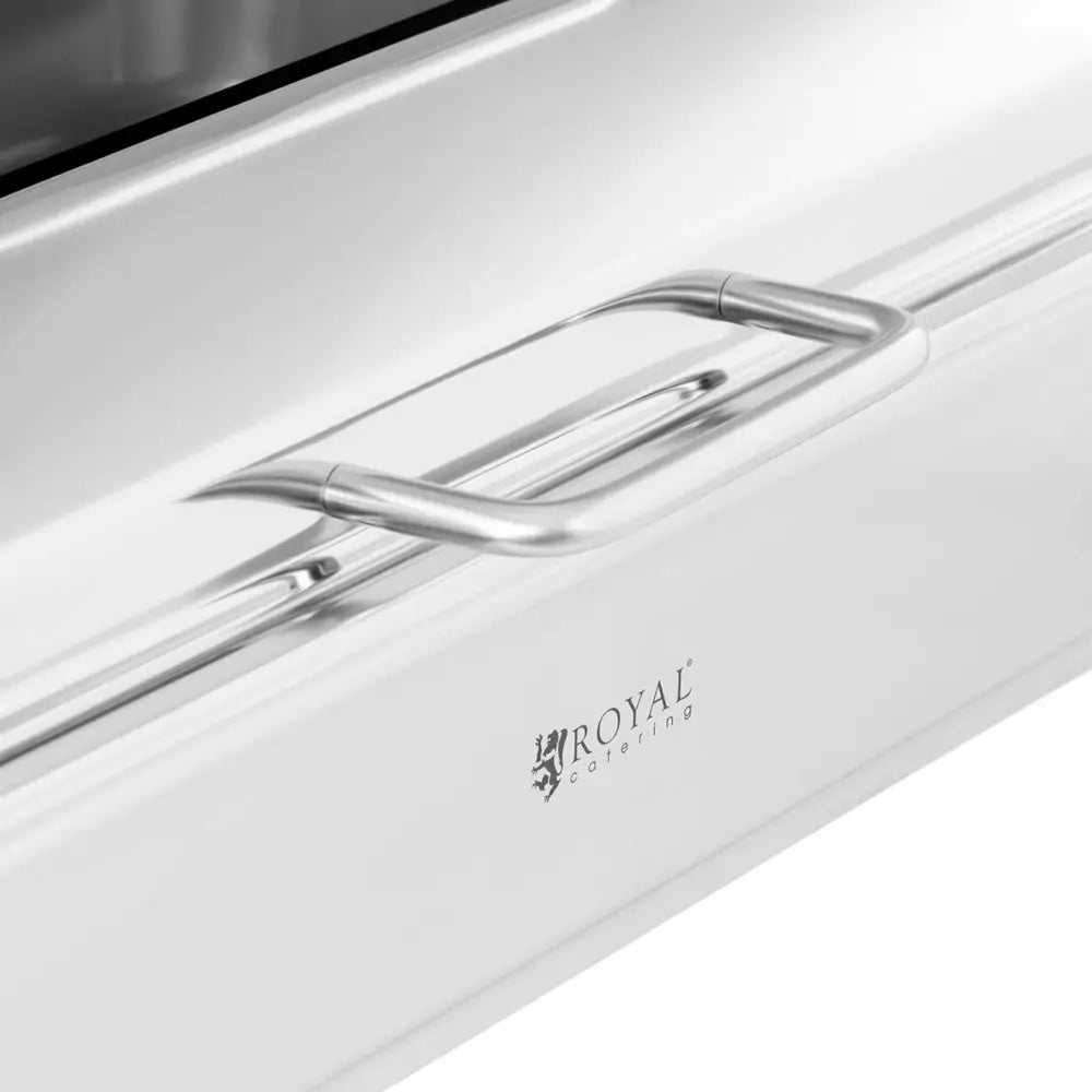 Varmematbeholder detalj, fokus på rustfritt stålhåndtak og synlig Royal Catering-logo under håndtaket.