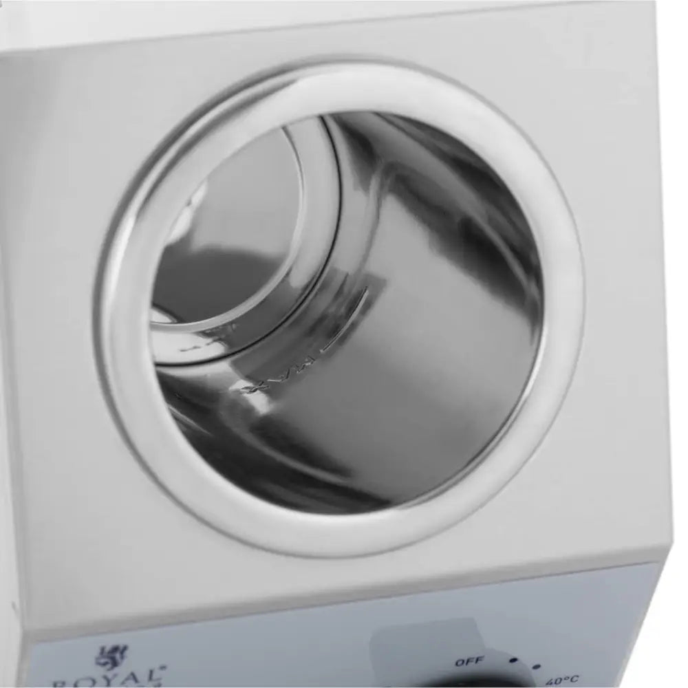 Varmepumpe for sausflasker, nærbilde av sirkulær åpning i blankt rustfritt stål og glatte kanter.