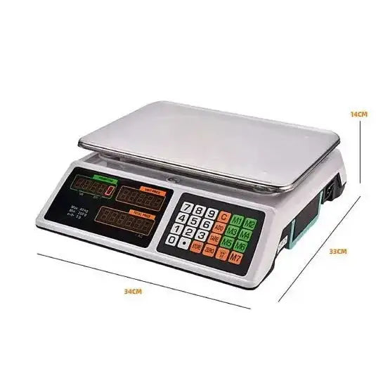 Elektronisk vekt med LCD-display, talltastatur og fargede knapper, sett skrått, mål 34x33x14 cm vises.