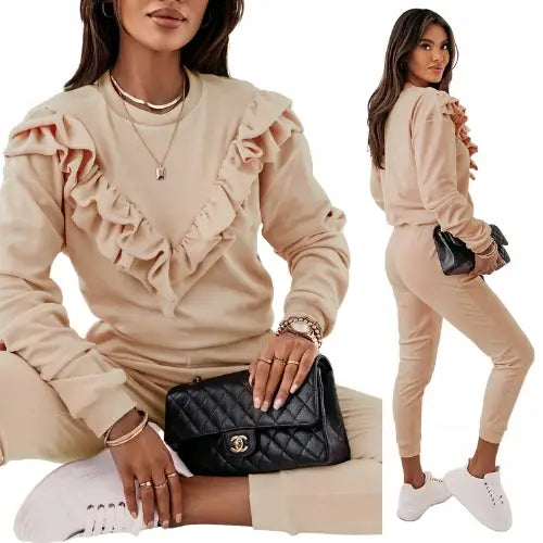 Velur Joggedress Komplett med Volangjakke Beige