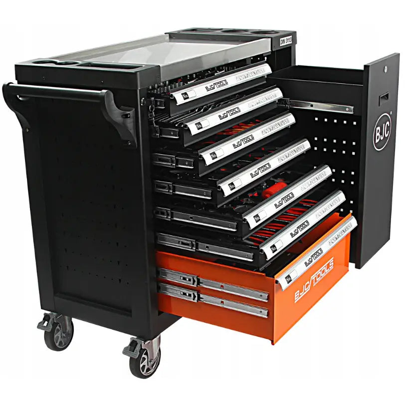 Verkstedsvogn med 7 skuffer, sort og oransje, sidevinkel med åpne skuffer og synlige verktøy.