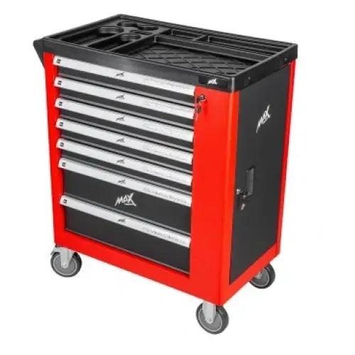 Verktøyvogn med skap og utstyr, skråvisning som viser syv skuffer, låsbar front og rom for smådeler på toppen.