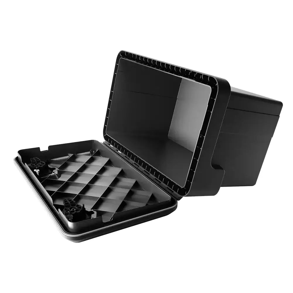 Verktøykasse Daken Welvet 600, åpent lokk med rutemønster og synlige innvendige fester.