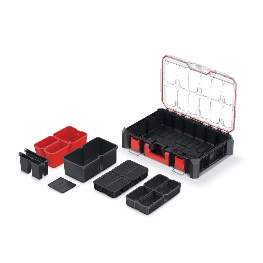 Verktøykasse med hjulmodul, åpen med synlige uttakbare rom og bokser, sett fra skrå vinkel.