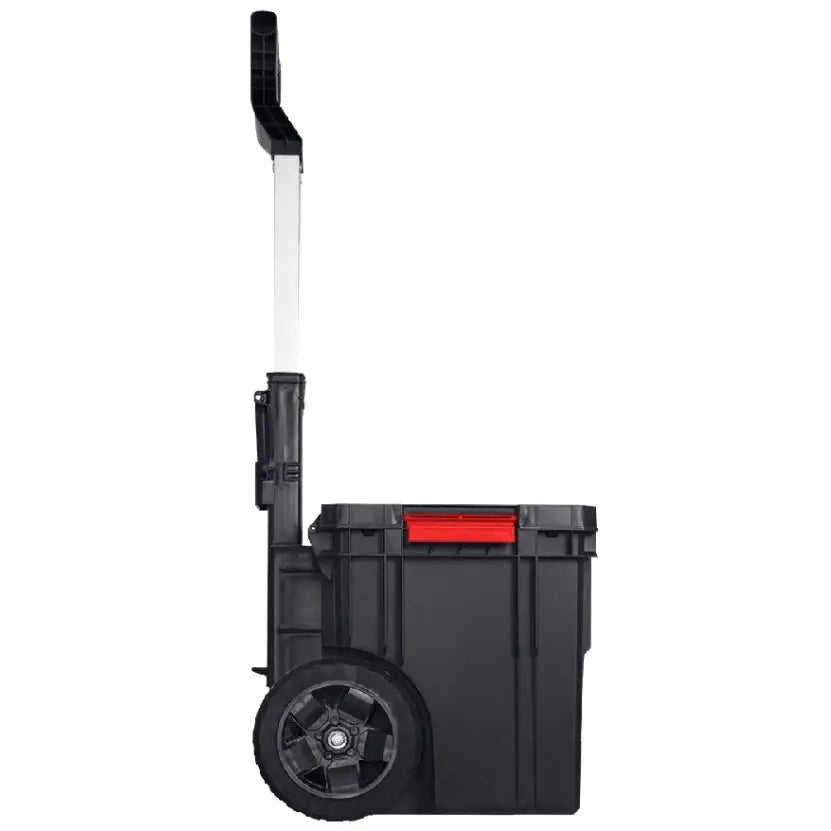 Verktøykasse Qbrick System To Set, sidevisning med store hjul, metallhåndtak og rød lukemekanisme på lokket.