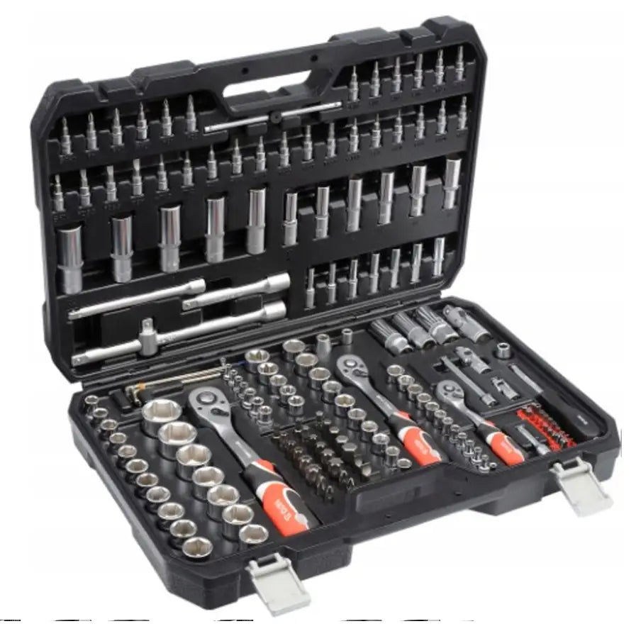 Verktøysett 1/2" XXL i åpen plastkoffert, viser 173 deler med piper, skralle og røde detaljer.