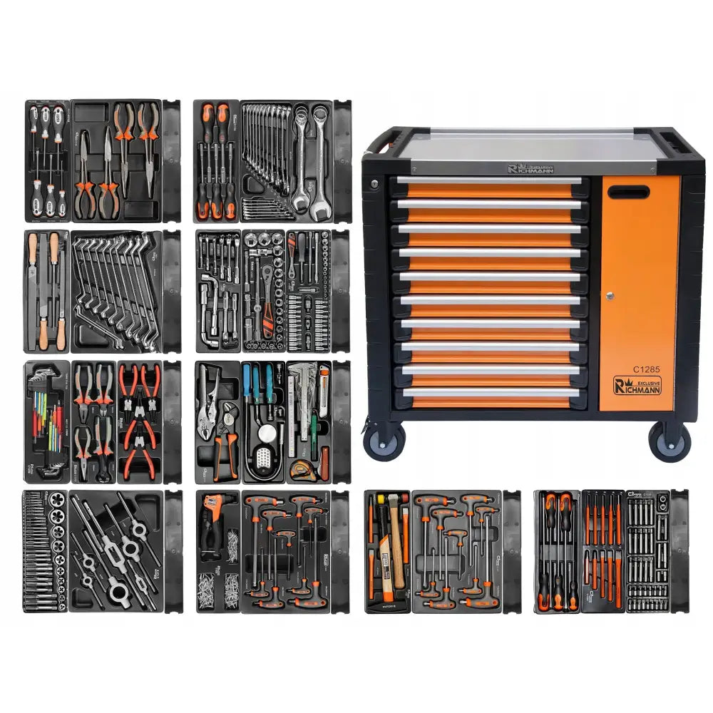 Verktøyskap vogn med oransje detaljer, åpne skuffer viser 486 deler håndverktøy og tilbehør organisert.