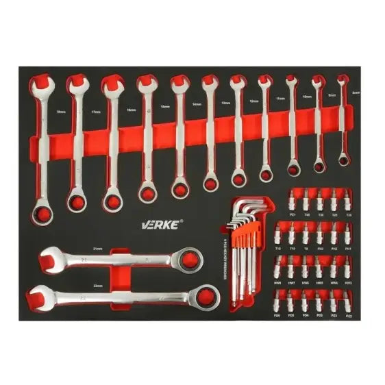 Verktøyvogn med 166 deler, oversiktsbilde av kombinasjonsnøkler, bits og unbrakonøkler i skuminnsats.