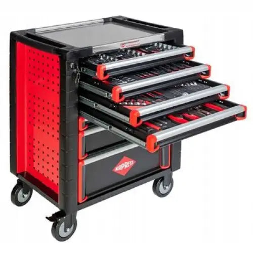 Verktøyvogn med syv skuffer, skrå vinkel som fremhever åpne skuffer med håndverktøy og solide hjul.