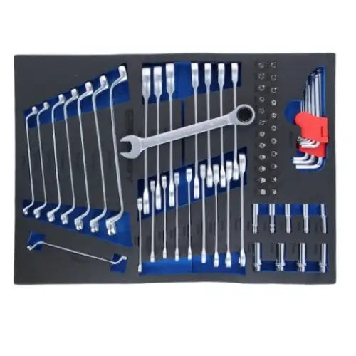 Kombinasjonsnøkler, bits og sekskantnøkler i rød holder, nøye organisert i blå og svart skuminnsats.