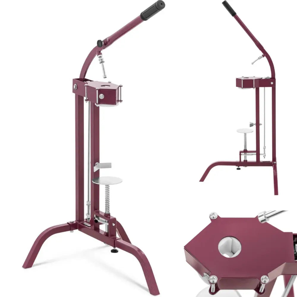 Vinstativ i burgunderrød metallramme med sort håndtak og sølvdetaljer, sett fra ulike vinkler og nærbilde av mekanismen.
