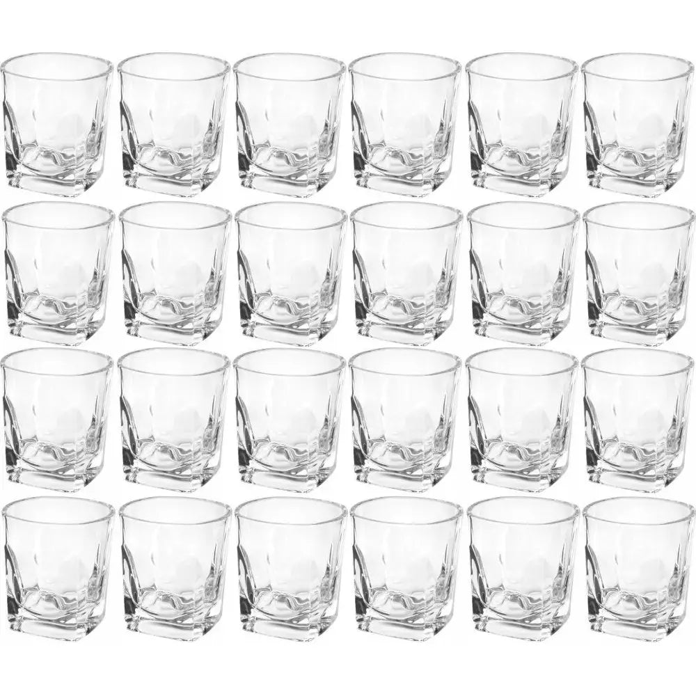 Whisky- og juiceglass 280 ml Optic, sett med tjue glass med firkantet, tykk bunn og dekorative detaljer.