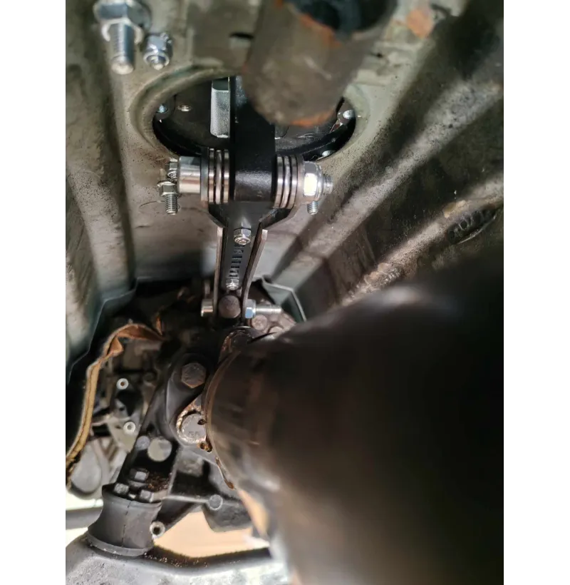 Universalt girskiftstag V2 montert i BMW SWAP-oppsett
