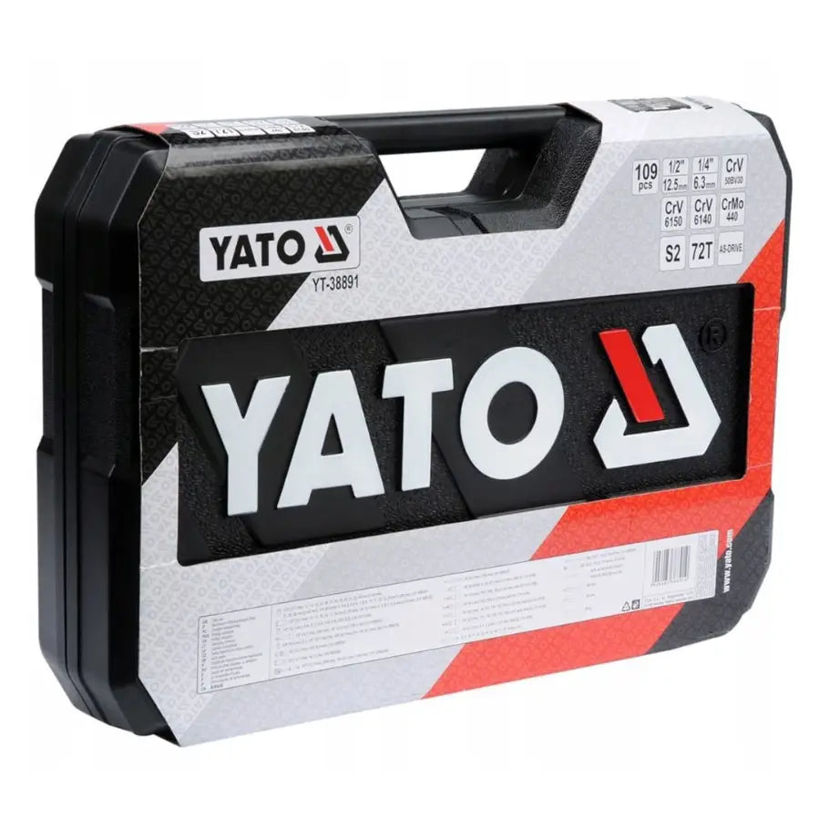 Yato nøkkelsett i sort og sølv koffert, sett skrått forfra med synlig logo og spesifikasjoner.