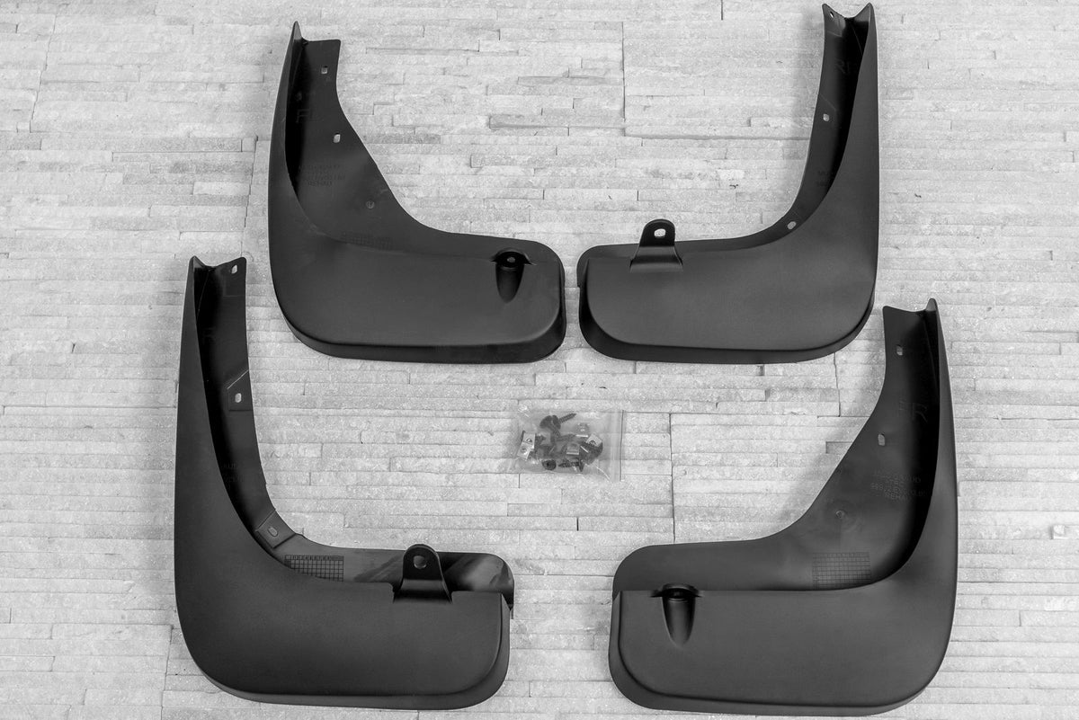 Ven-Tuning skvettlapp til Infiniti FX S51 – ABS plast