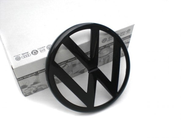 Emblem/logo til Vw Golf IV Black Glossy i svart blank ABS, montert på front grill