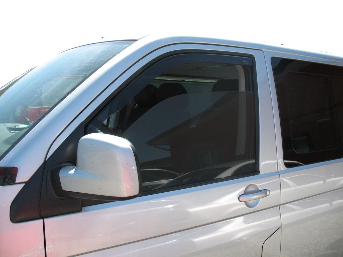 Vindavviser Vw T5 / T6 / Transporter Caravelle Multivan - sett 2 stk. – PMMA Plexi - nærbilde