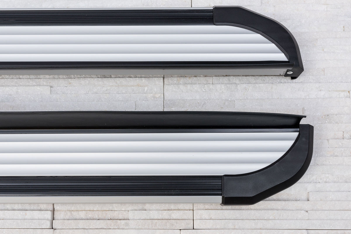 Stigtrinn Hyundai Santa Fe Ventshield (2012-2018) - detaljer