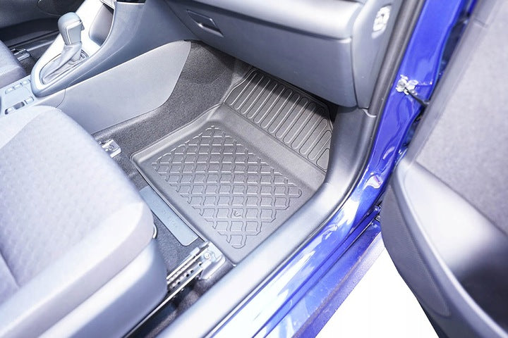 Gulvmatter Toyota Yaris IV (2020-) – TPE antiskli myk plast - sett bakfra