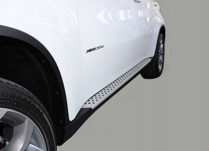 Stigtrinn Scoutt til Bmw X6 (E71/E72) 2007-2014 i aluminium og ABS for enkel montering
